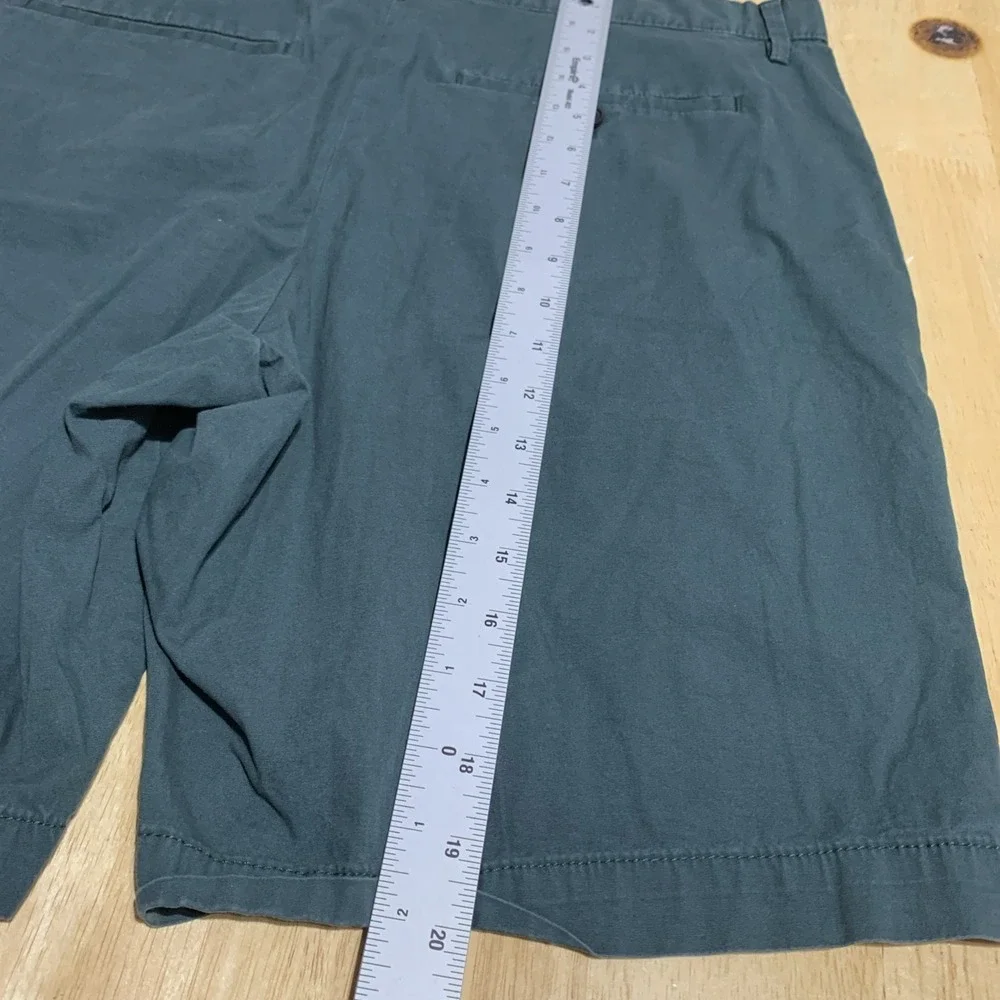 Banana Republic Chino Aiden Shorts‎ Men Size 34 Slim Fit Green